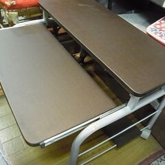 セール中につき、通常特価1,097円より半額の548円!　【26】ロータイプ　パソコンデスク　PCデスク　学習机　ワークデスク　座卓の画像