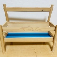 IKEA　FLISAT フリサット ブックディスプレイ　