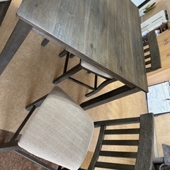  ダイニングテーブルセットの画像