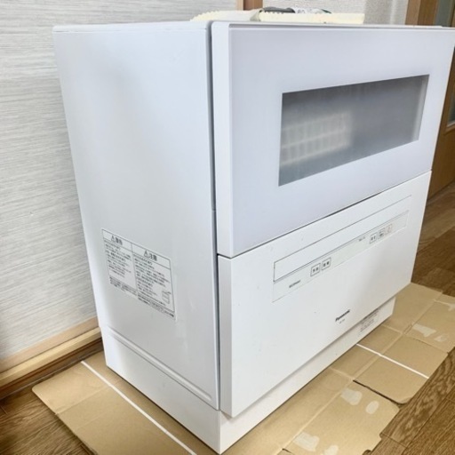 【お話中】Panasonic NP-TH4-W [食器洗い乾燥機 ホワイト]