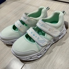 キッズ スニーカー 新品 20.21cmの画像