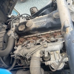キャンター ハーフカット 4D36 輸出用 エンジン ミッション 足回り キャビン CANTER engine axle cabinet FE516 exportの画像