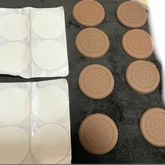 ソファー 滑り止め (丸4サイズ/各8個セット) 家具保護パッドの画像