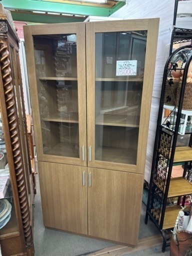 定価17万　コクヨ　本棚 キャビネット