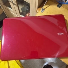 パソコン ノートパソコンの画像