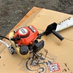 スチール　ヘッジトリマー　エンジンバリカン HS2300 プロ機　造園　植木　生垣　剪定　刈払い　機関良好の画像
