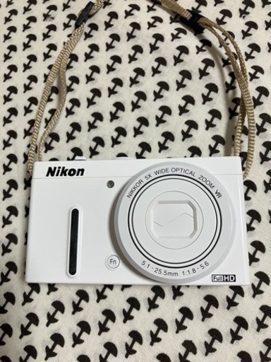 デジカメ　Nikon COOLPIX P330\n