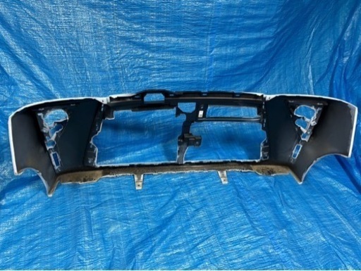 ＬＡ650 タントカスタム フロントパンパー