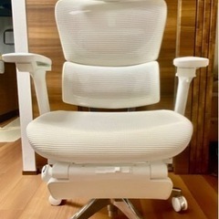 コフォチェアプレミアム　ホワイト　中古　COFO Chair Premium