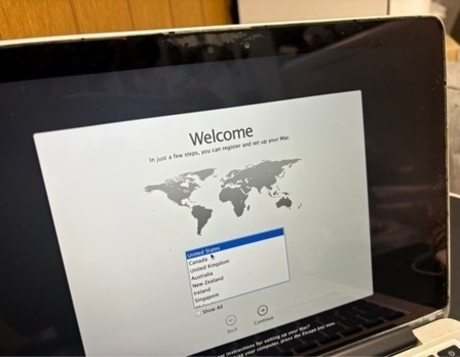 MacBook Pro A1502 Retina 13インチ 256GB 海外版