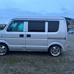 スズキエブリバン DA64vの画像