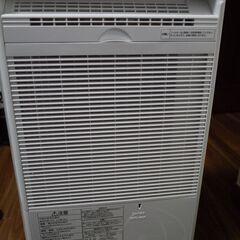 Panasonic 衣類乾燥除湿機 F-YHVX120の画像