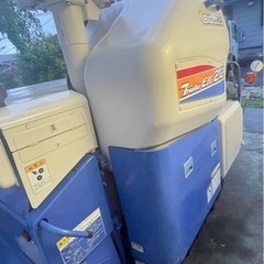 岩手県北上市発　イセキ　コンバイン　ビバHYB212G  中古　農機具 2条刈の画像