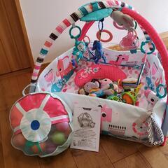 バンボ、ベビープレイジム、カラーボール、やみつきごっこボックス、おもちゃ色々セットの画像