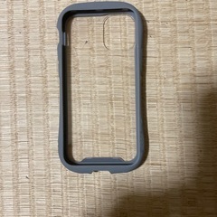 スマホケース【取り引き中
】の画像