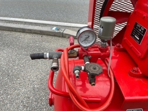 ■中古品 小型往復空気圧縮機 富士コンプレッサー エアーコンプレッサー WP-33P ３馬力 3相200V 2.2K 155L■