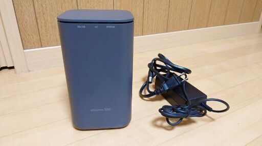 DOCOMO　Home　５Ｇ　HR01　ホームルーター