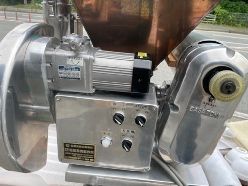■中古品 笹冨菓機製作所 オーケーカッター SM-2 ３相200V 動作問題なし 餅切り機 もち切り機 製菓■