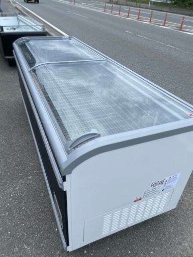 ■中古品 ダイキン冷凍ショーケース LTFPG250A 2022年製 単相２００V 957L 2102ｘ854ｘ833㎜ 動作問題なし