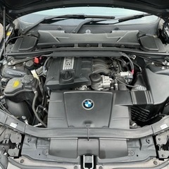 希少色 新車価格517万円〜 BMW 320i クーペ ハイライン 本革シート シートヒーター 綺麗 E92 LCI 後期の画像