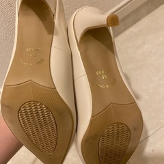 レディース パンプス ヒールの画像