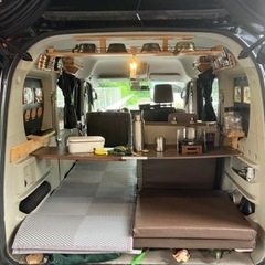 車内で使えるテーブル作成します