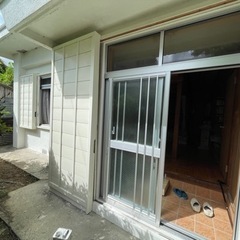 【木製雨戸・戸袋新設工事】