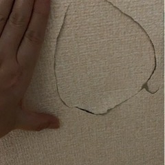 壁の穴埋め