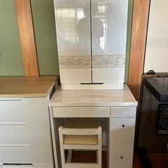 家具 ニトリ　三面鏡ドレッサー