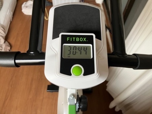 エアロバイク　フィットネス　