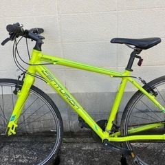 自転車 クロスバイクの画像