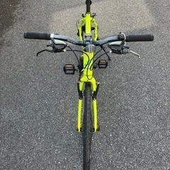 自転車 クロスバイクの画像