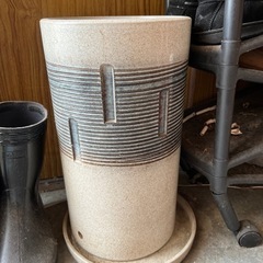 陶器　傘立ての画像