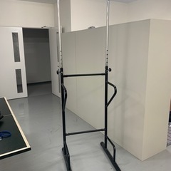 懸垂器具　　ぶら下がり健康棒