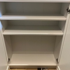 IKEA ビリー　本棚　扉付きの画像