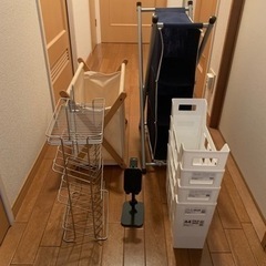 決まりました。スマホスタンド,LED人感センサーライト,スチール...