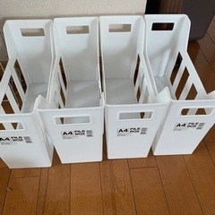 決まりました。スマホスタンド,LED人感センサーライト,スチールラック,ブックスタンド,ファイルボックス,3段収納の画像