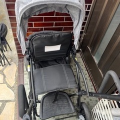 ネビオ　2人乗りベビーカー　の画像