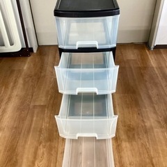 プラ衣装ケースB【町田市再生家具】　0629の画像