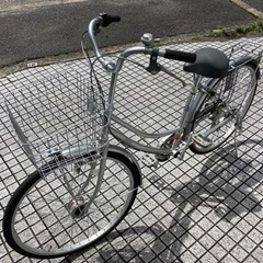 【26インチ自転車】外装6段変速、オートライト付　美品❗️前カゴ、グリップ新品❗️若林自転車　膳所店　SALE中❗️の画像