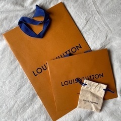 CELINE BALENCIAGA BURBERRY LOUIS VUITTON DIOR HERMESハイブランド紙袋まとめての画像