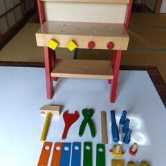 木のおもちゃ、工具セットの画像