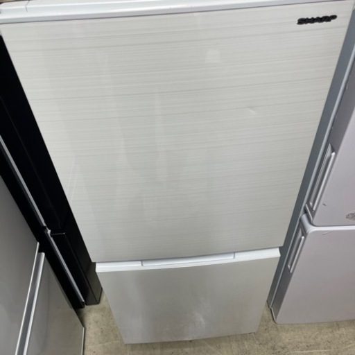 2021年　シャープ　冷蔵庫　152L