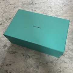 ティファニー　箱　小物入れなどに　収納ケース　ペアグラスが入ってた箱