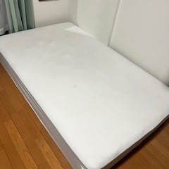 マットレス セミダブルベッドの画像