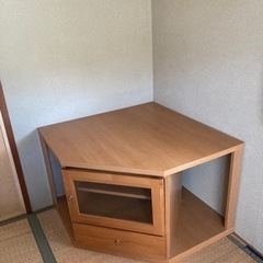 コーナー用テレビ台の画像