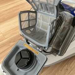☆HITACHI 掃除機☆ ごみダッシュサイクロン式の画像