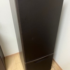 パナソニック　黒　冷蔵庫　2021年式