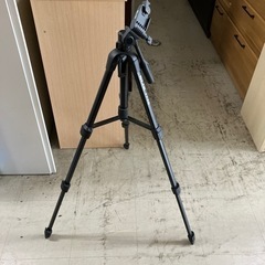 ☆値下げ☆ロ2406-1007 SLIK 3脚 F740 キズ汚れ有り 保存袋/箱付きの画像