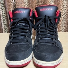【値下げ】adidasスニーカー(27cm)の画像